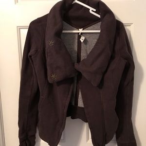 Lululemon dark wine sweatshirt jacket